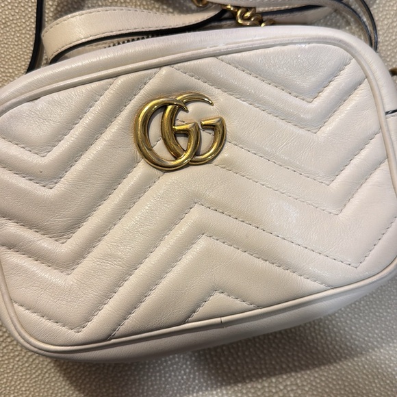 Gucci Mini GG Marmont Chain Shoulder Bag White - Picture 3 of 13